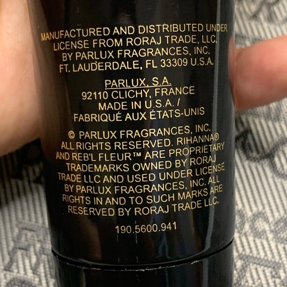 reb'l fleur by rihanna bath and shower gel - Picture 4 of 5